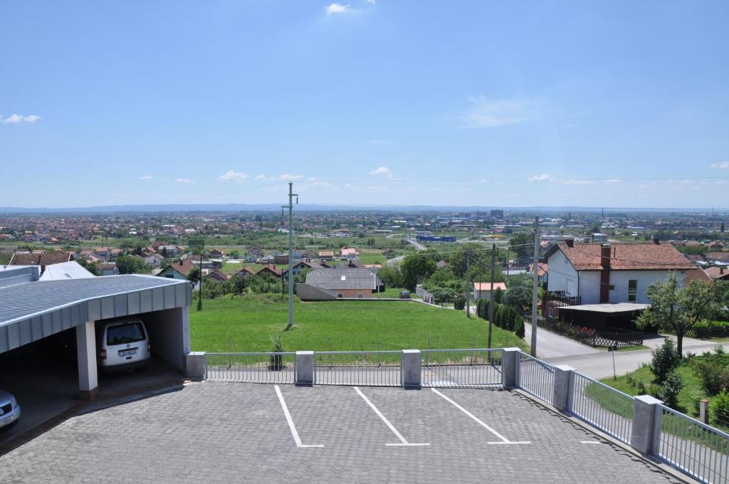 Bed and Breakfast Pansion Antonio Славонски-Брод Экстерьер фото
